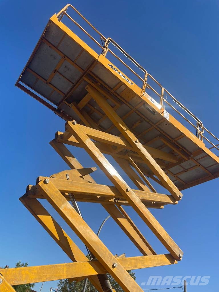 JLG 4394 RT Sakselifter