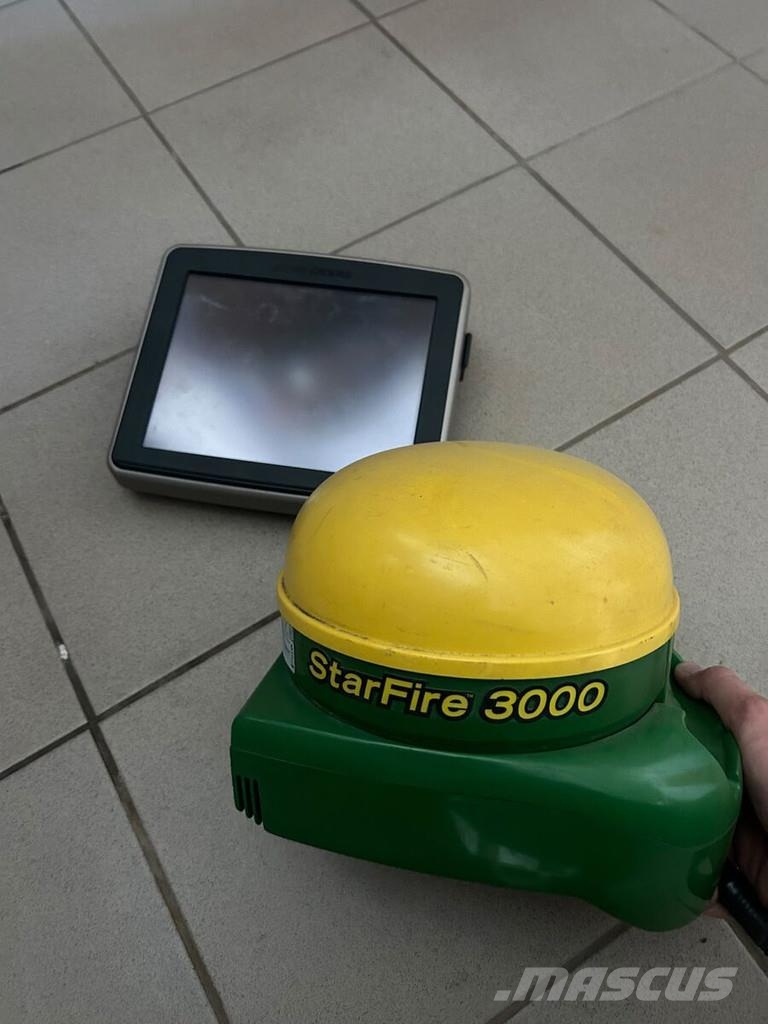 John Deere M962i الرشاشات