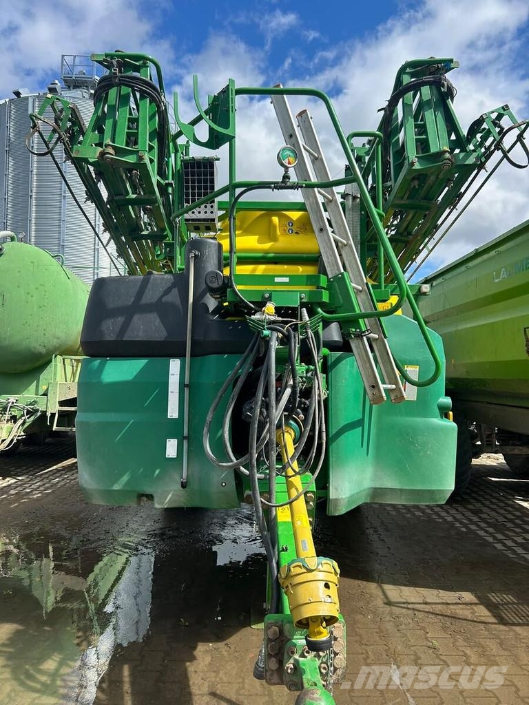 John Deere M962i الرشاشات