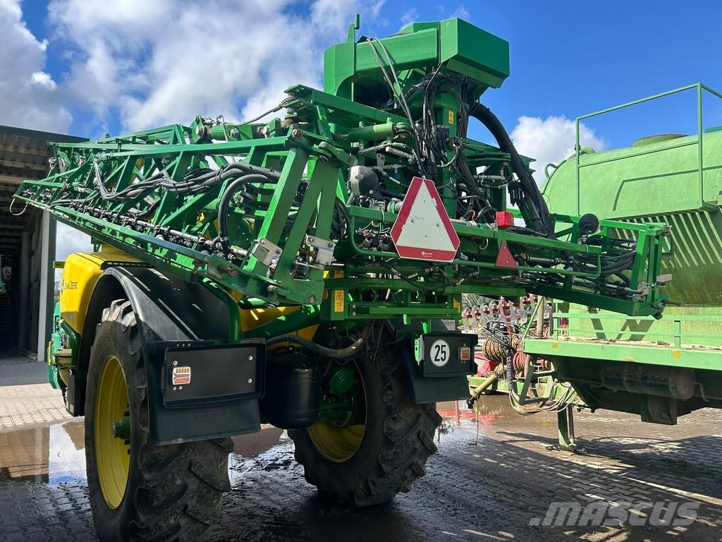 John Deere M962i الرشاشات
