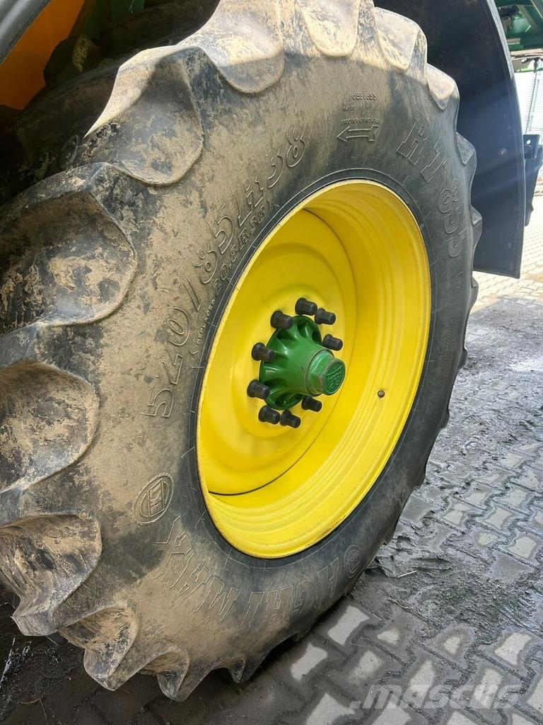 John Deere M962i الرشاشات