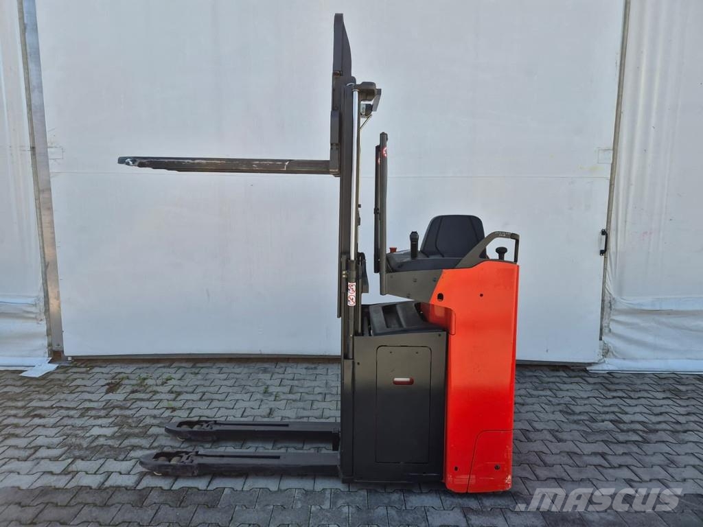 Linde D12 S Steekwagentje