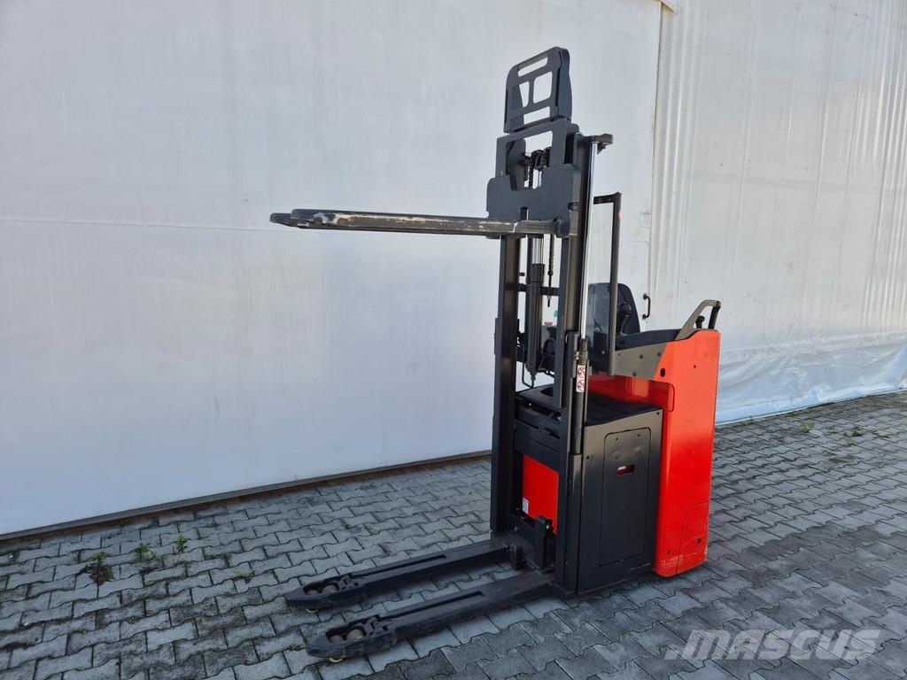 Linde D12 S Steekwagentje