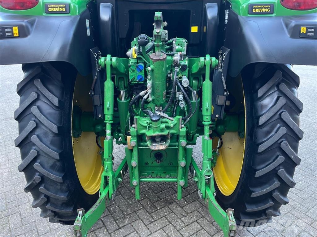 John Deere 6140R Tracteur