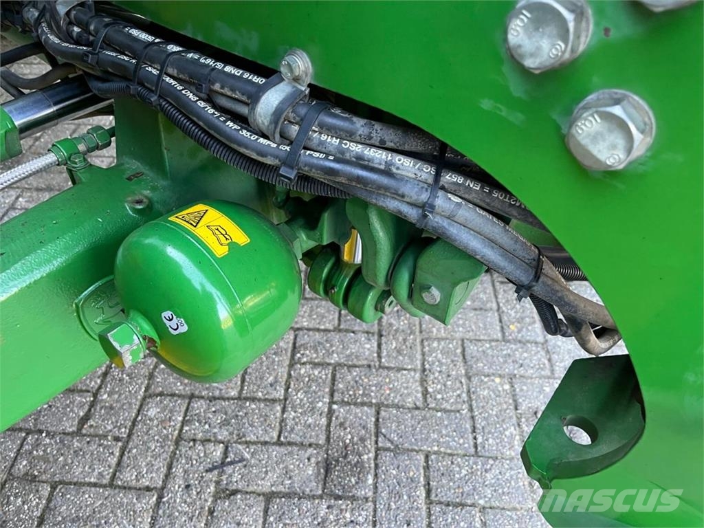 John Deere 6140R Tracteur