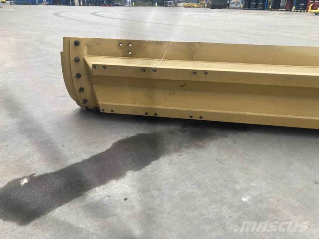 CAT 120M Moldboard نصول