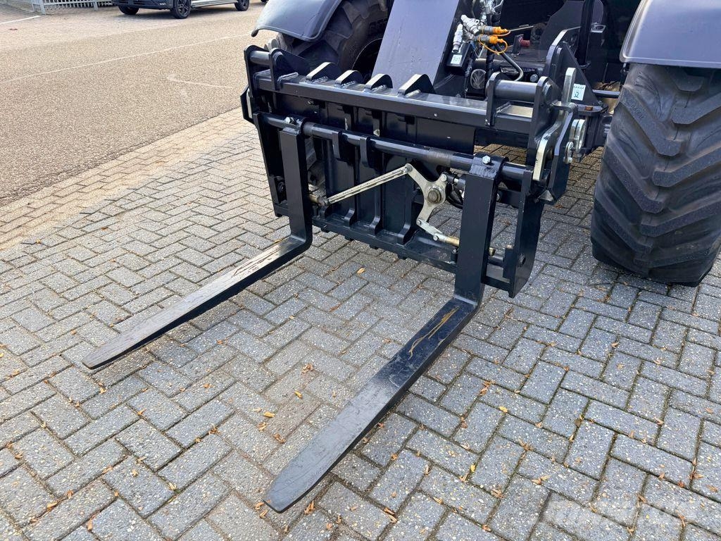 New Holland TH6.36 Plus 4WD Teleskooplaadurid