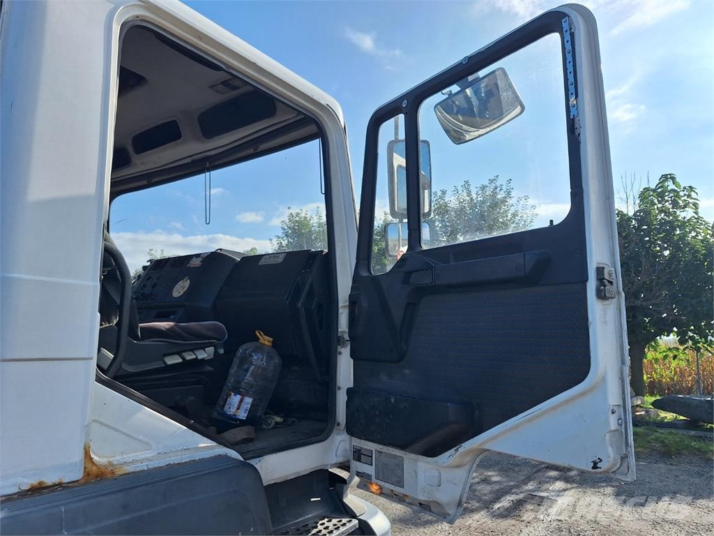 MAN 26.403 6X2 Kamioni-šasije