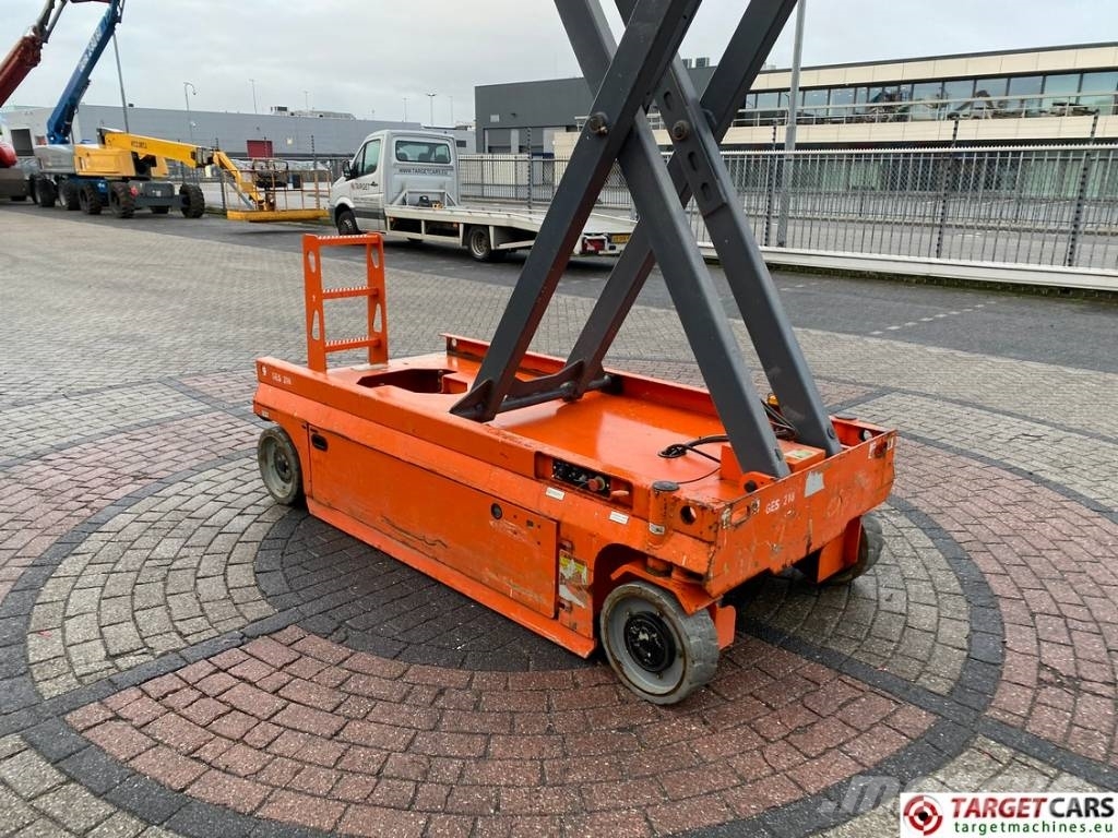 Dingli JCPT1612DC Electric Scissor Work Lift 1570cm Piattaforme a pantografo