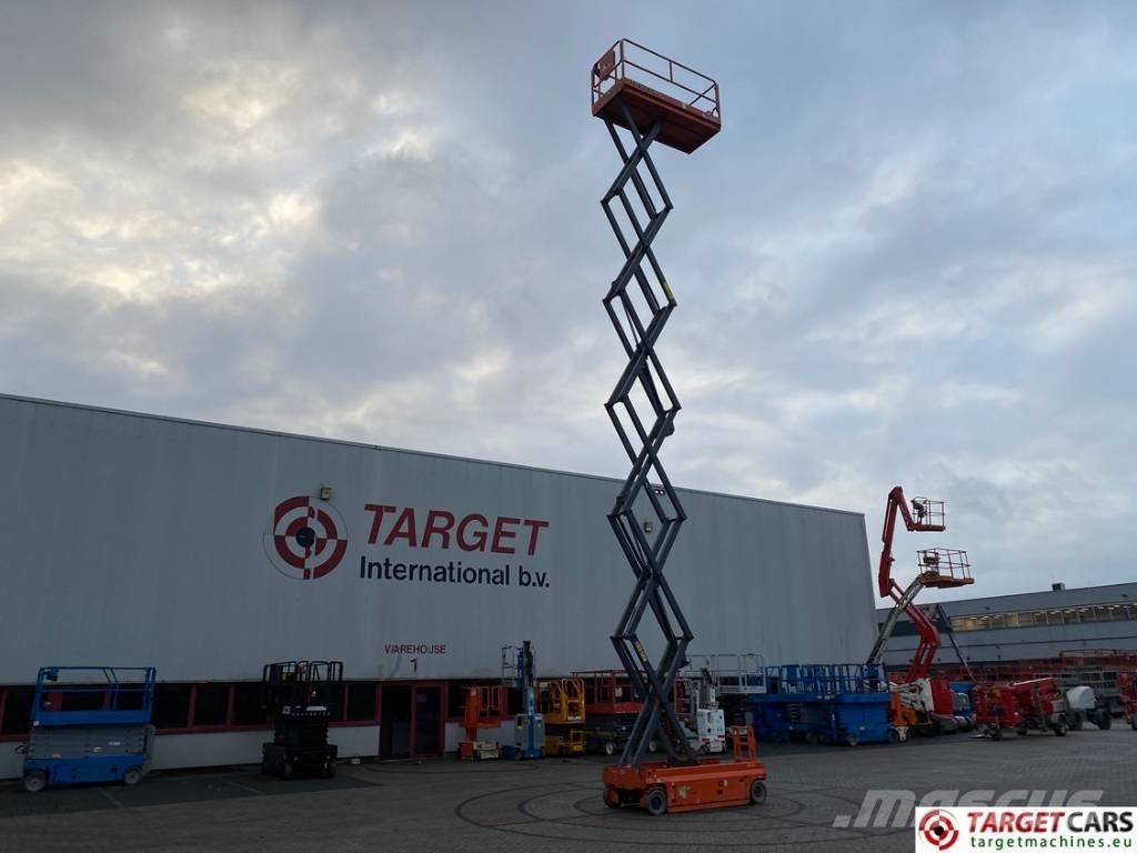 Dingli JCPT1612DC Electric Scissor Work Lift 1570cm Piattaforme a pantografo