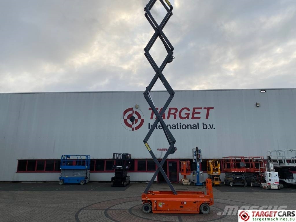 Dingli JCPT1612DC Electric Scissor Work Lift 1570cm Piattaforme a pantografo