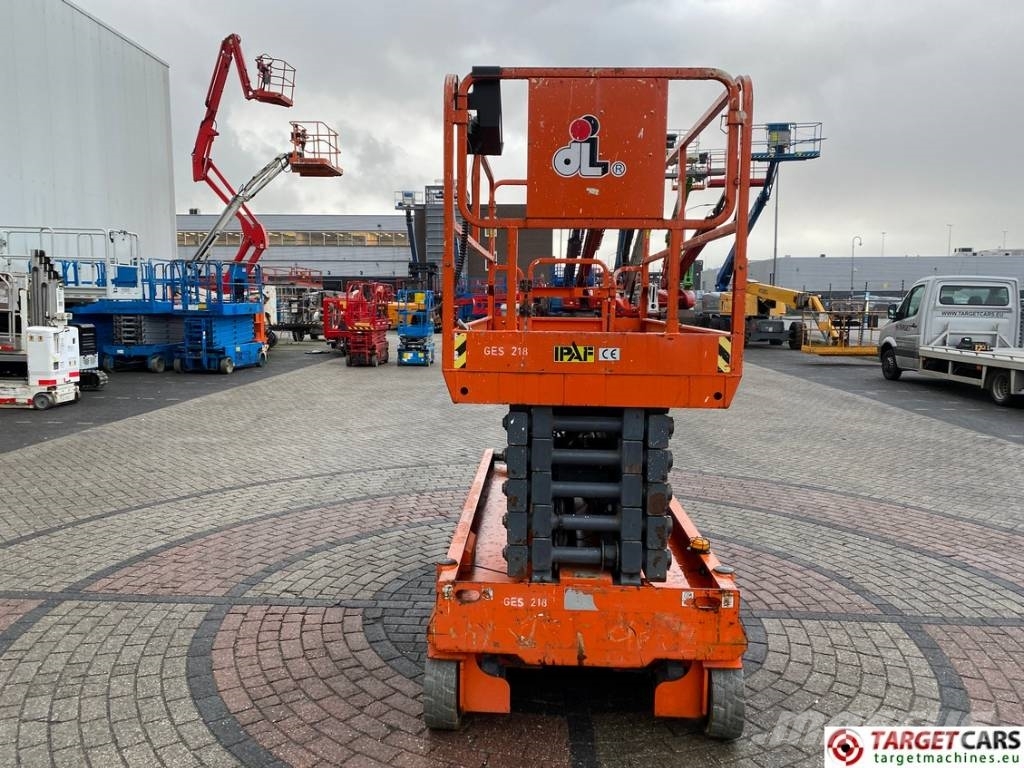 Dingli JCPT1612DC Electric Scissor Work Lift 1570cm Piattaforme a pantografo