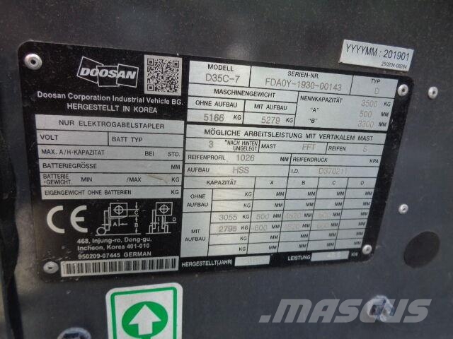 Doosan D35C-7 柴油叉车