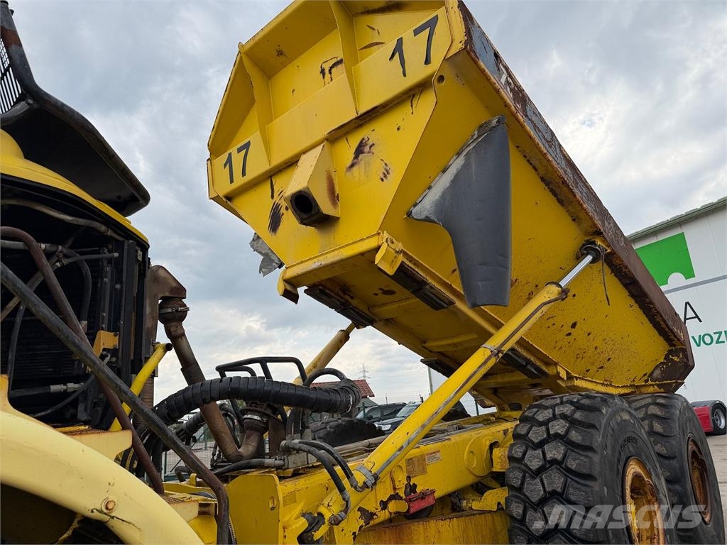 CAT Iný model VIN 306 Stavebné sklápače