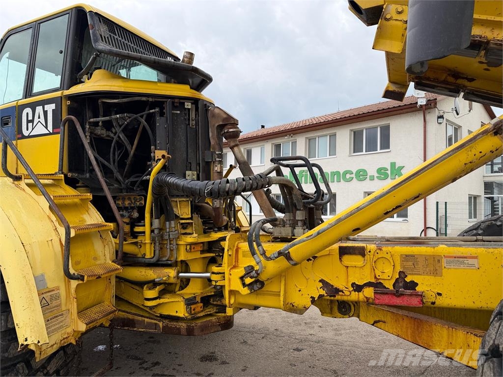 CAT Iný model VIN 306 Stavebné sklápače