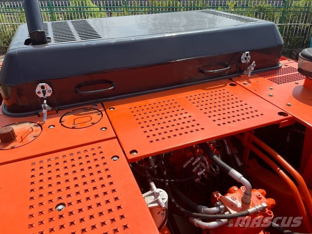 Doosan DH 300 LC-7 Excavadoras sobre orugas