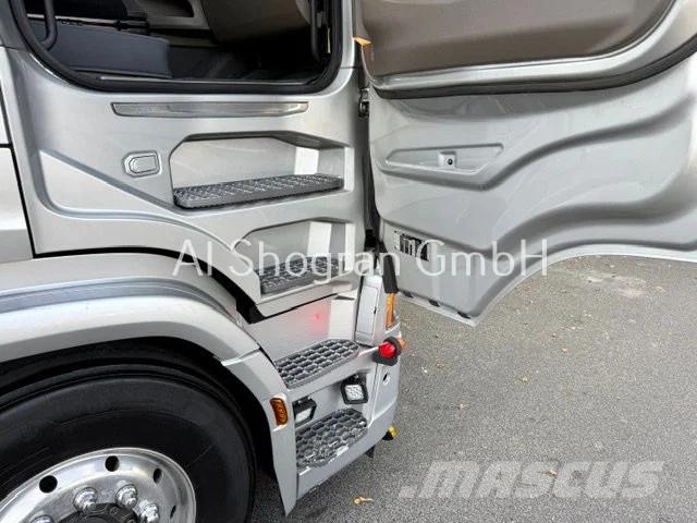 Scania S520 V8 / Voll Luft / Retarder / Euro 6 Nyergesvontatók