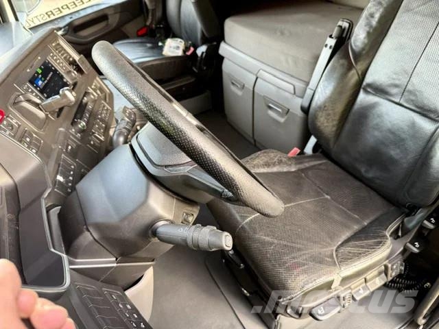 Scania S520 V8 / Voll Luft / Retarder / Euro 6 وحدات الجر