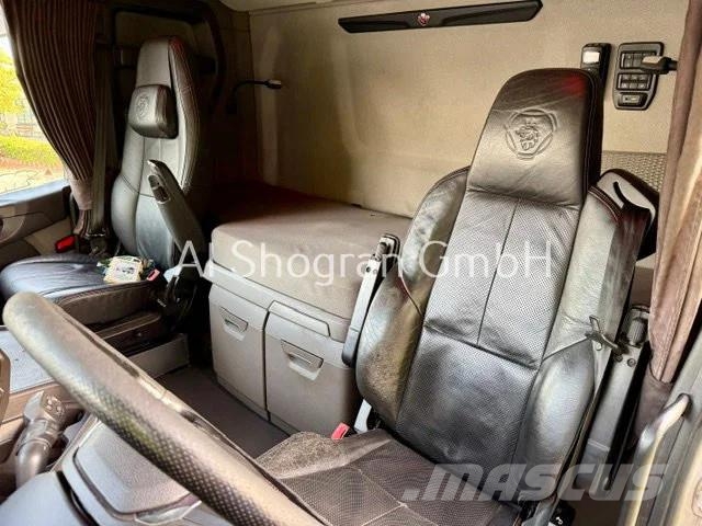 Scania S520 V8 / Voll Luft / Retarder / Euro 6 Nyergesvontatók