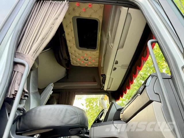 Scania S520 V8 / Voll Luft / Retarder / Euro 6 Sattelzugmaschinen