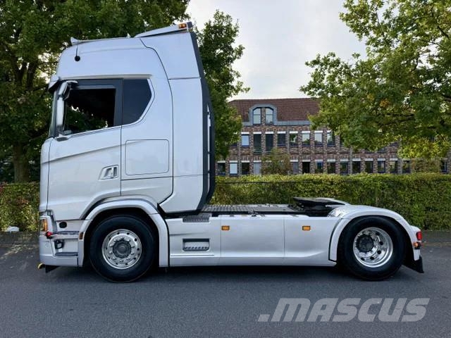 Scania S520 V8 / Voll Luft / Retarder / Euro 6 وحدات الجر
