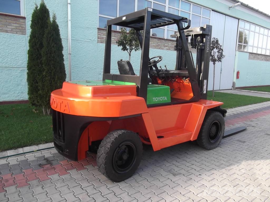 Toyota 3 FD 60 V-2013 OB Dízel targoncák