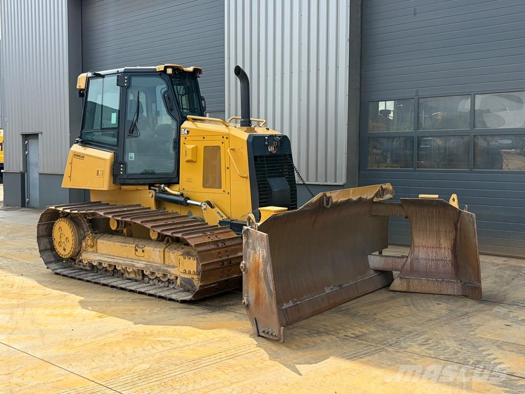CAT D4 LGP 15A (D6K / D6K2) 크롤러 도저