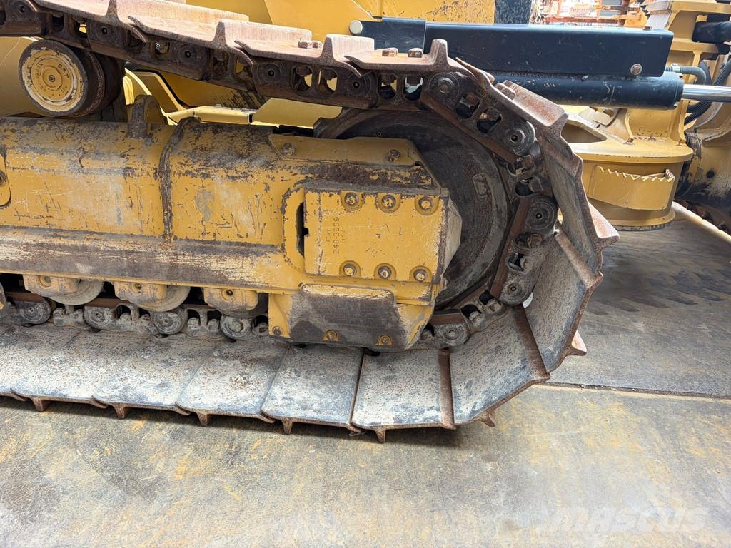 CAT D4 LGP 15A (D6K / D6K2) 크롤러 도저