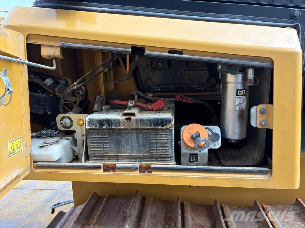 CAT D4 LGP 15A (D6K / D6K2) 크롤러 도저