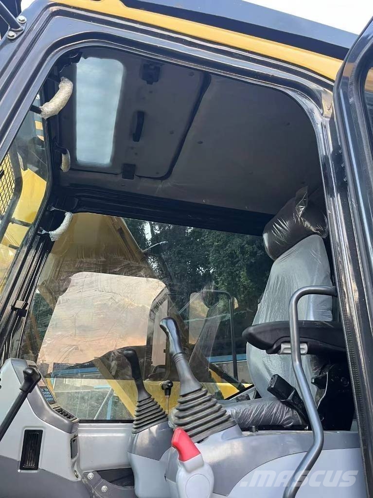 Komatsu PC 160 Escavatori cingolati
