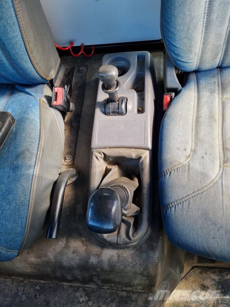 Renault Midlum 220.15 DCI / Ladebühne / Doka Camiones de cama baja