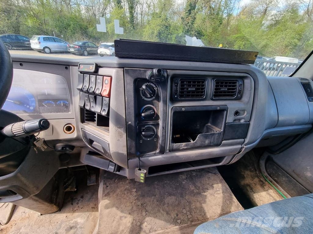 Renault Midlum 220.15 DCI / Ladebühne / Doka Flatbed/Dropside trucks