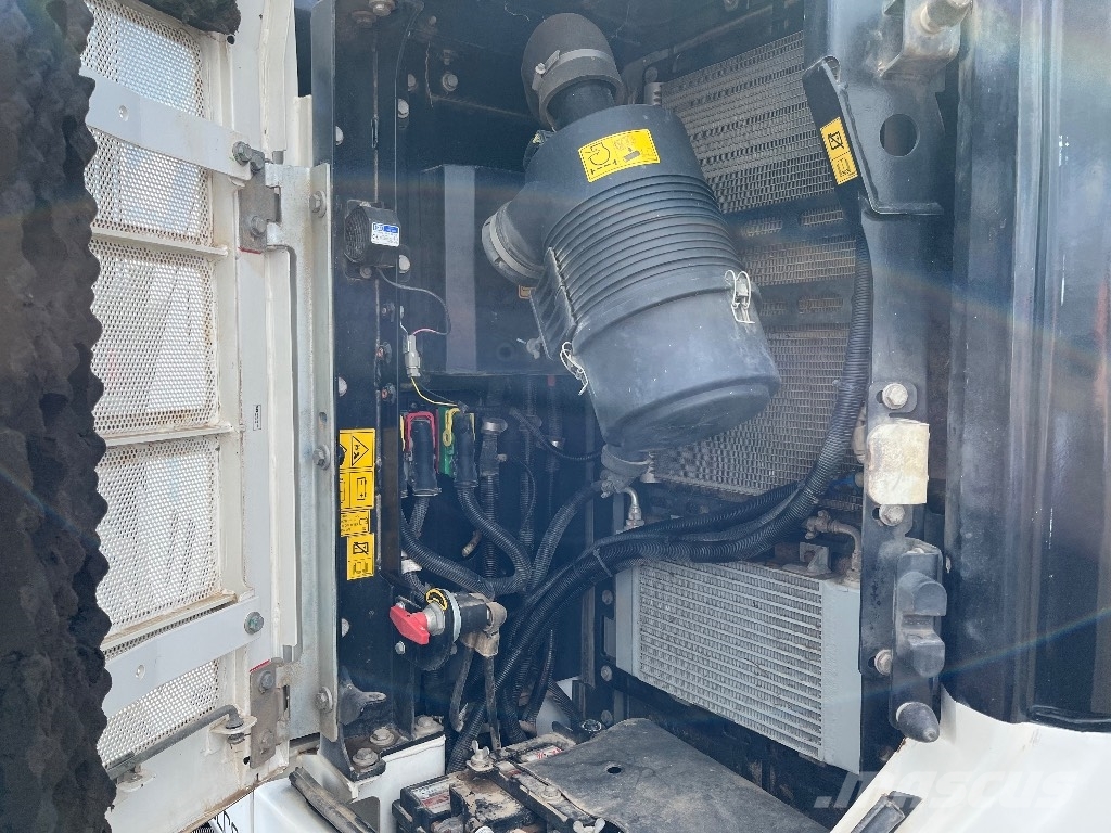 Hidromek HMK 140 LC H4 Koparki gąsienicowe