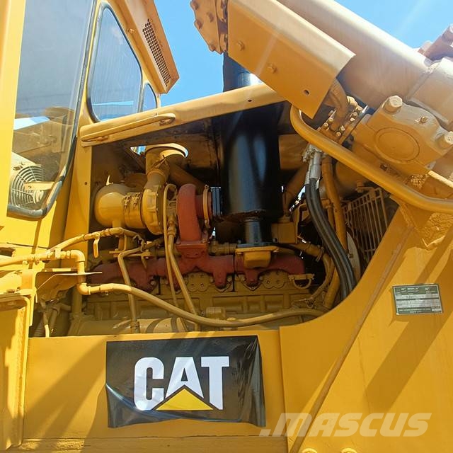 CAT D 7 G Buldooserid