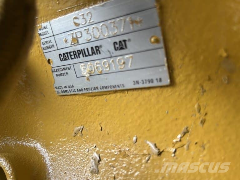 CAT C32 Unita'di motori marini