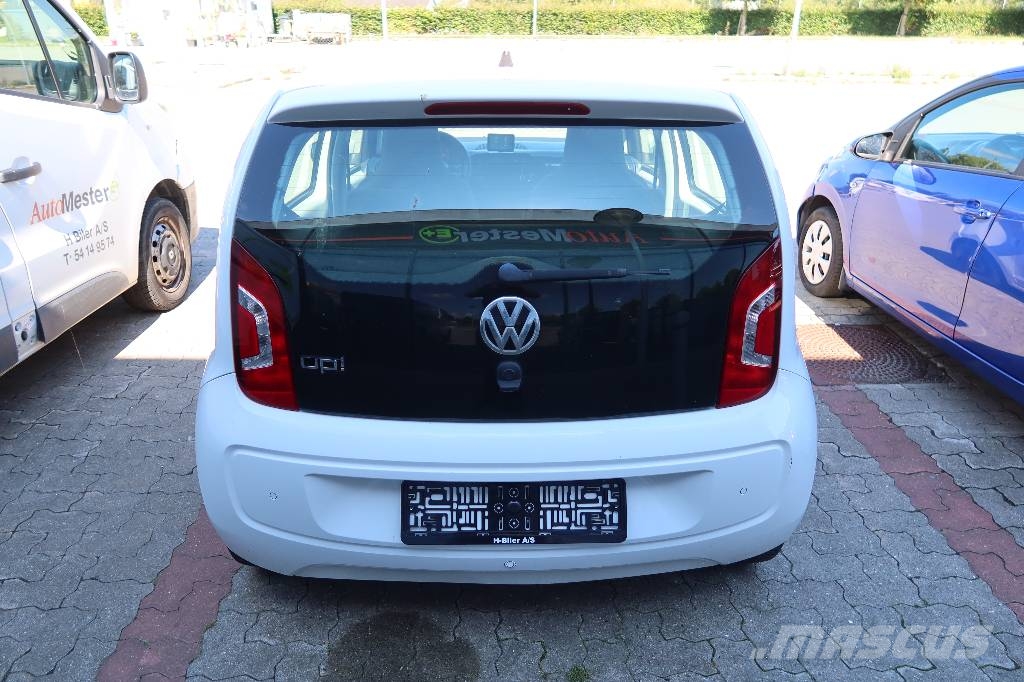 Volkswagen UP PKWs
