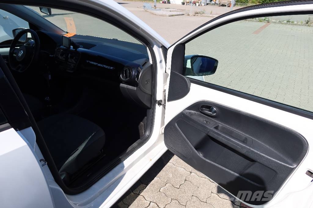 Volkswagen UP PKWs