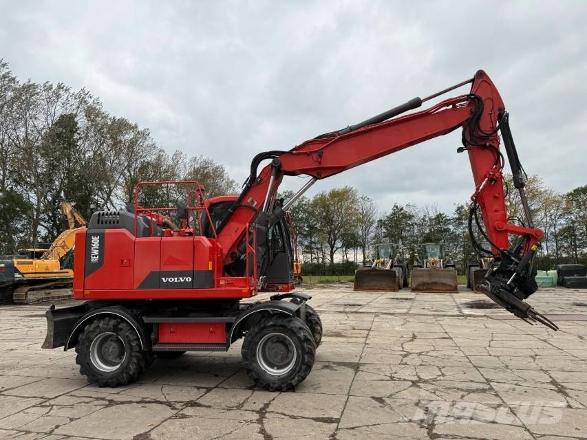Volvo EW160E Ratasekskavaatorid