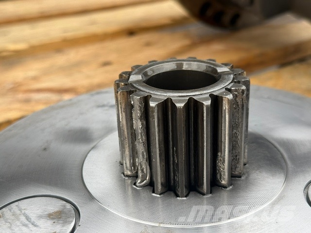 Terex Fuchs SWING GEARS Transmisión