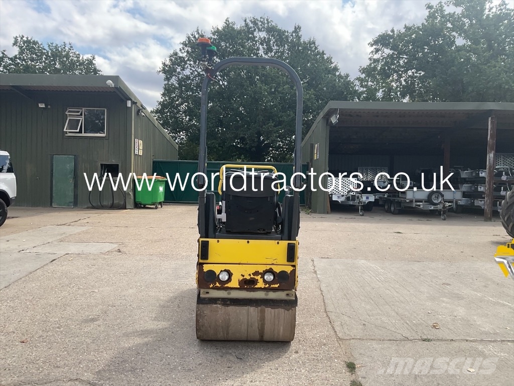 Bomag BW 80 AD Ikerdobos hengerek