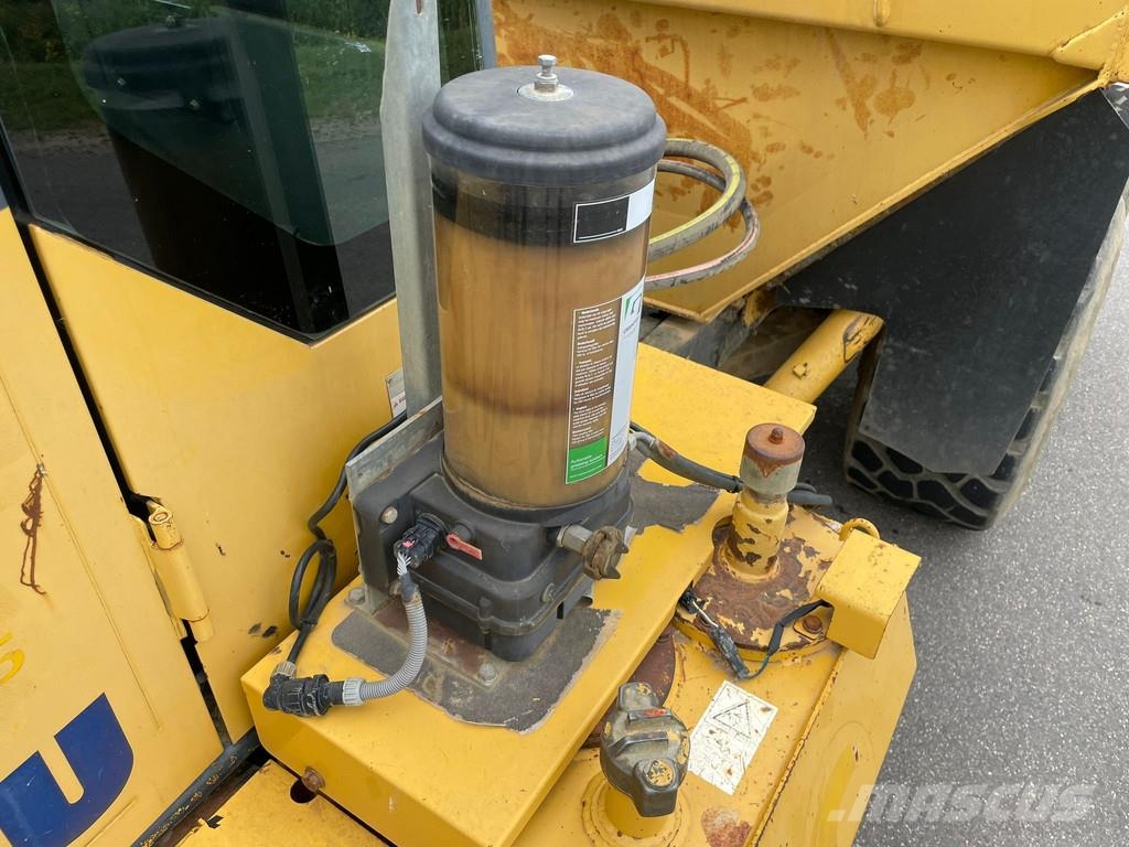 Komatsu HM300 Zglobni demperi