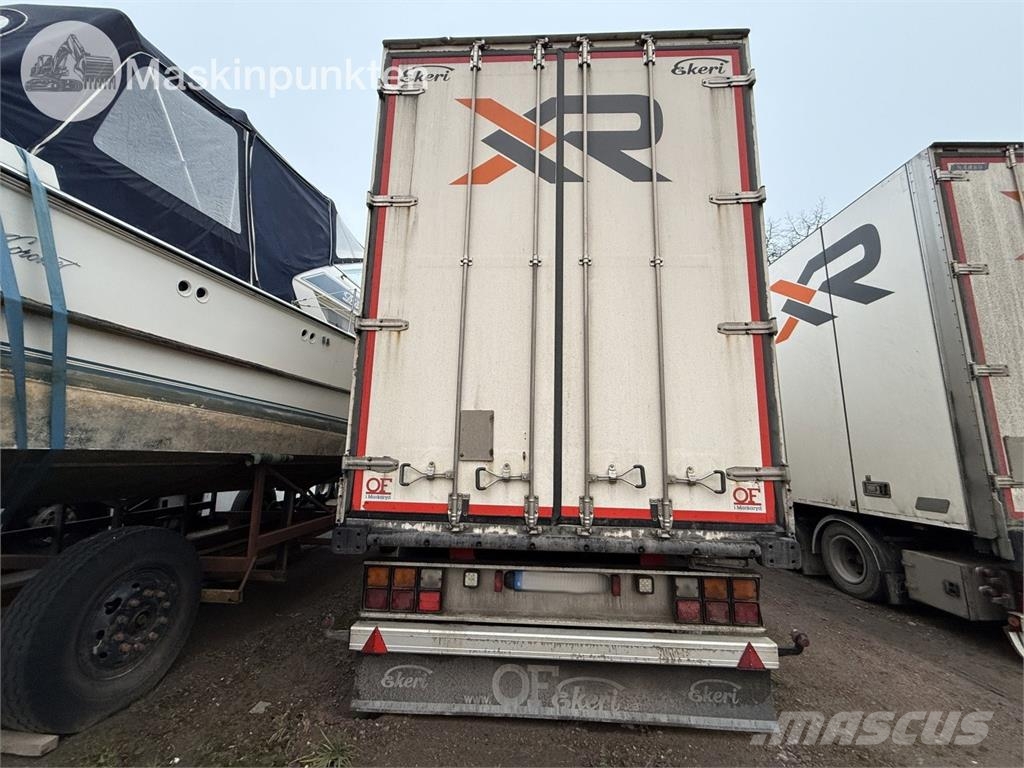 Ekeri S8-D Reboques baú
