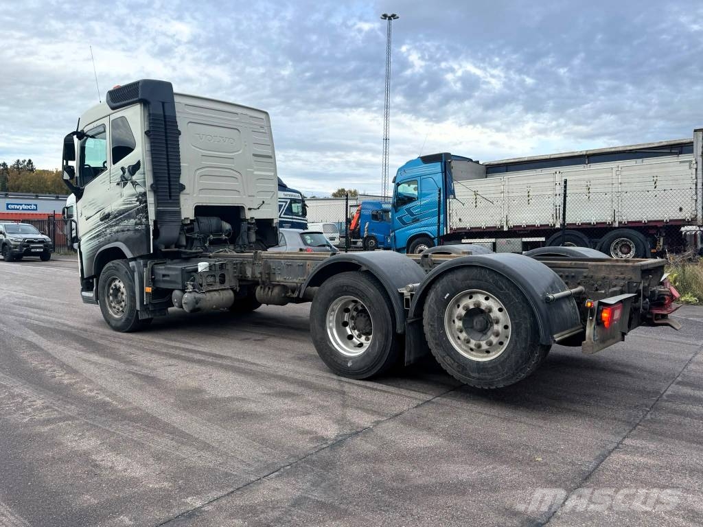 Volvo FH 13 460 Raamautod