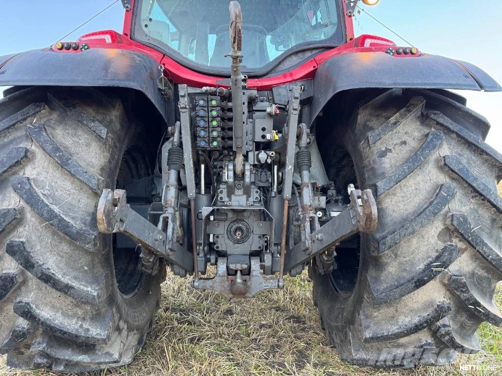 Valtra N 154 ED الجرارات