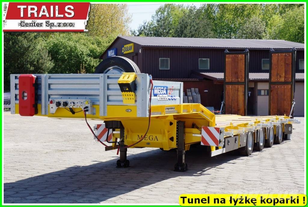 Mega Lowbed 4 axle, DMC 66,0 T, hydraulic ramps, PTO Diepladers