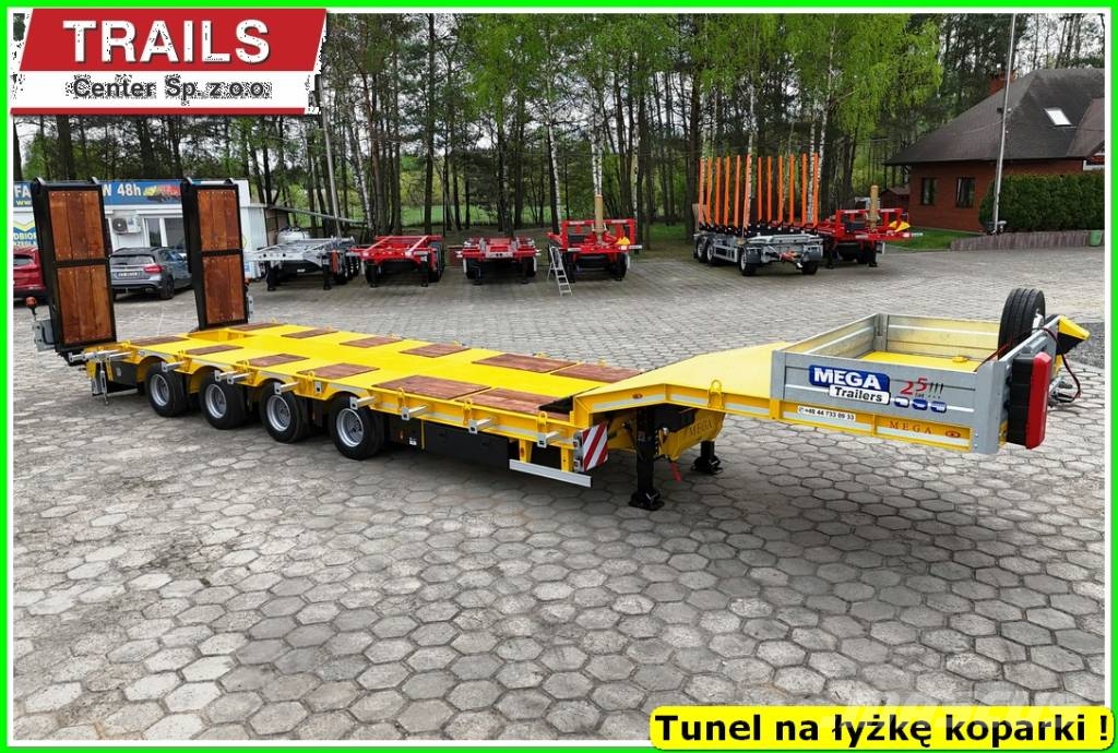 Mega Lowbed 4 axle, DMC 66,0 T, hydraulic ramps, PTO Diepladers