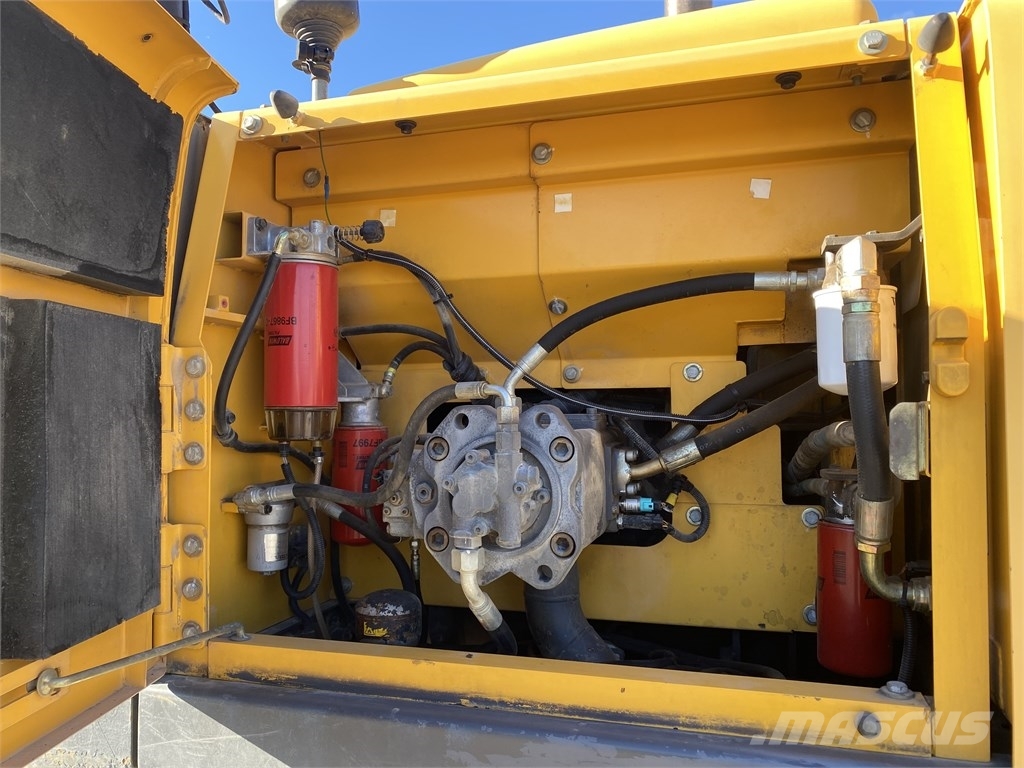 Volvo EC 210 C L Gravemaskiner på larvebånd