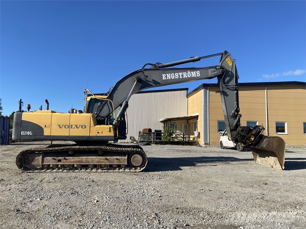 Volvo EC 210 C L Gravemaskiner på larvebånd