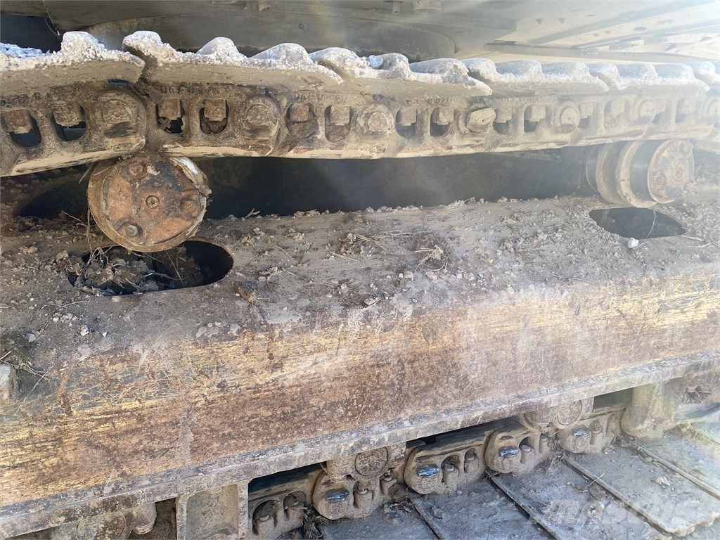 Volvo EC 210 C L Gravemaskiner på larvebånd