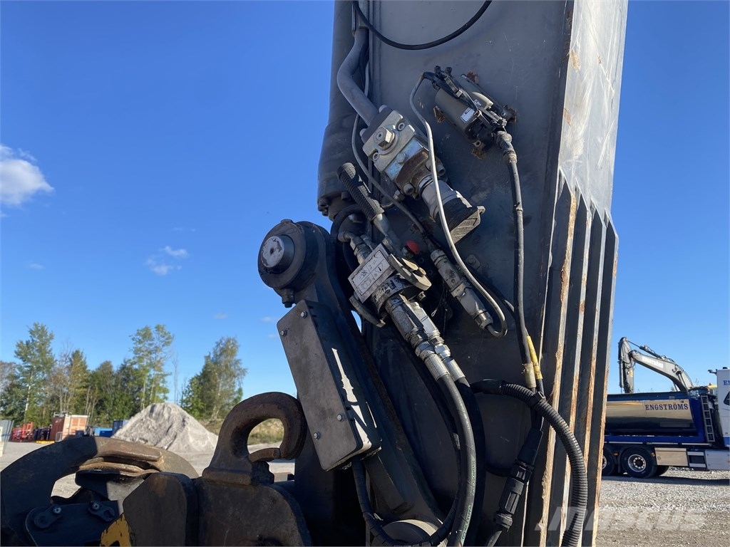Volvo EC 210 C L Gravemaskiner på larvebånd